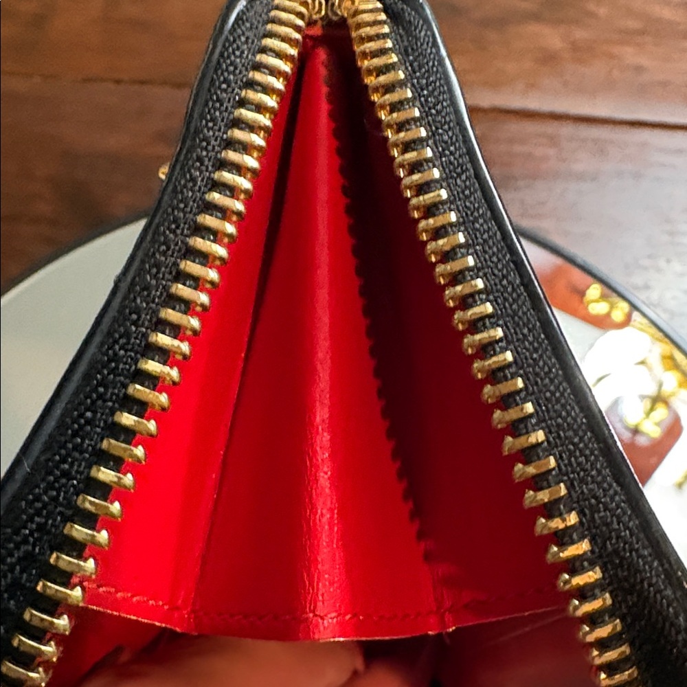 CHRISTIAN LOUBOUTIN PANETTONE Spiked Leather Wallet/Coin Case - Picture 9 of 13